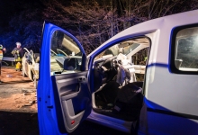 Drei Verletzte bei Frontalzusammenstoß auf der B8